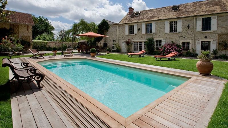 Lazuli – Piscine coque polyvalente à pans coupés