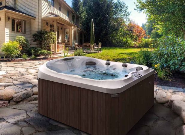 Spa J-445™ – Spa 5 places avec siège infrarouge FX-IR et 46 jets PowerPro®
