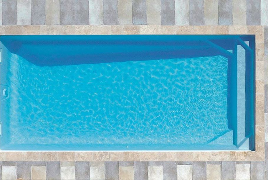 Kryptonite – Piscine rectangulaire à fond mixte
