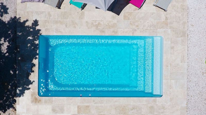 Cobalt – Piscine rectangulaire sécurisante et élégante